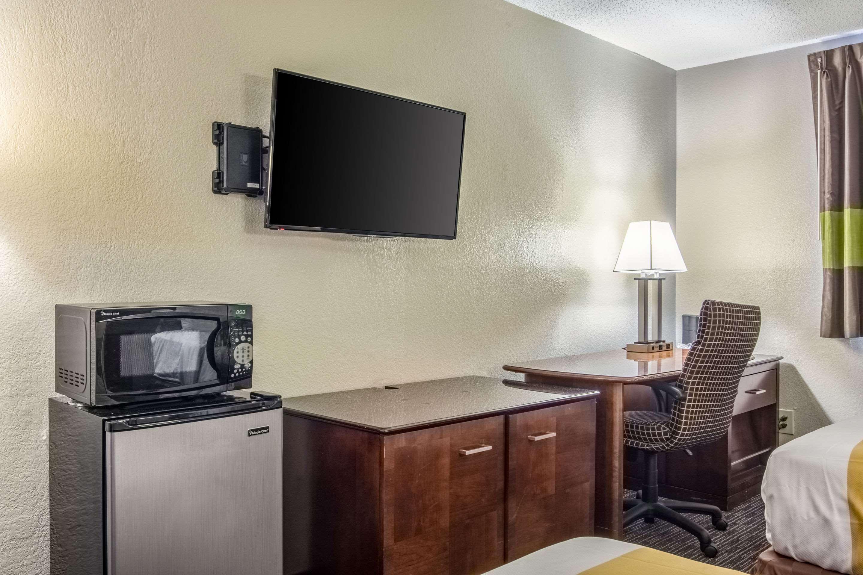 Quality Inn Atlanta Airport-Central College Park Exterior foto